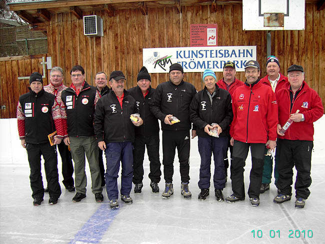 die 3 Erstplatzierten von inks: Rang 3: SV Lechaschau, Rang 1: EV Tirol, Rang 2: ESV Schwoich
